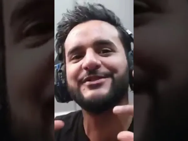 fukra insaan reply to carryminati haters on saying him 12th fail