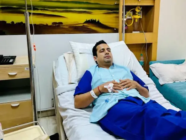 Vivek Bindra Hospitalized Vivek Bindra ill Health Update